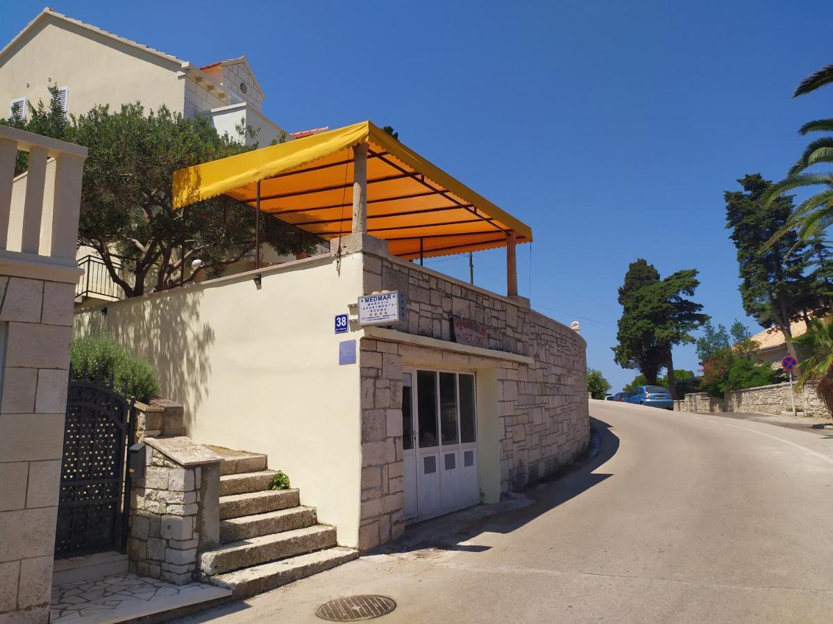 Apartments Rafaela Корчула Экстерьер фото