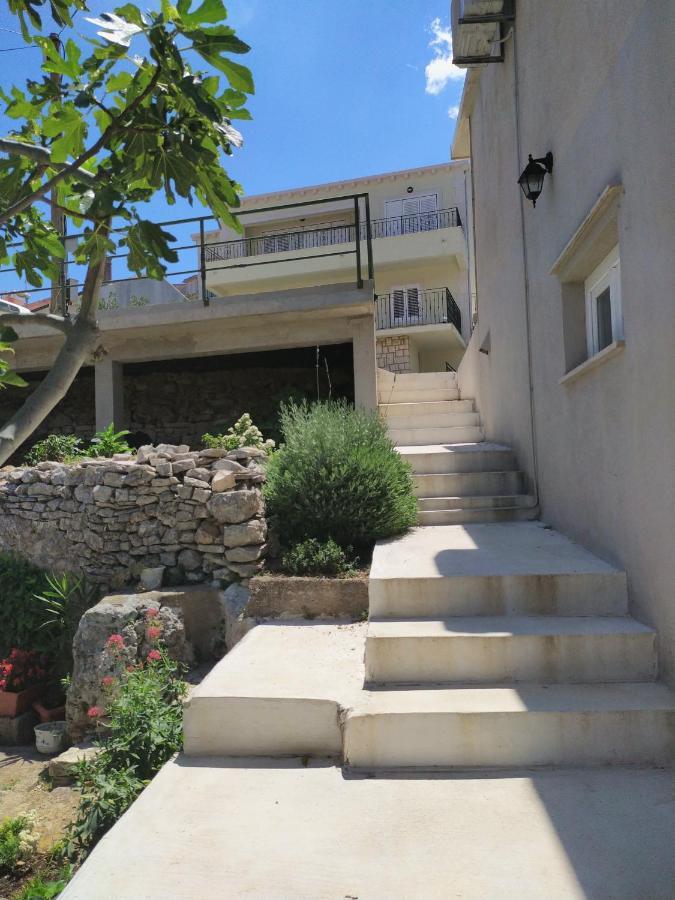 Apartments Rafaela Корчула Экстерьер фото